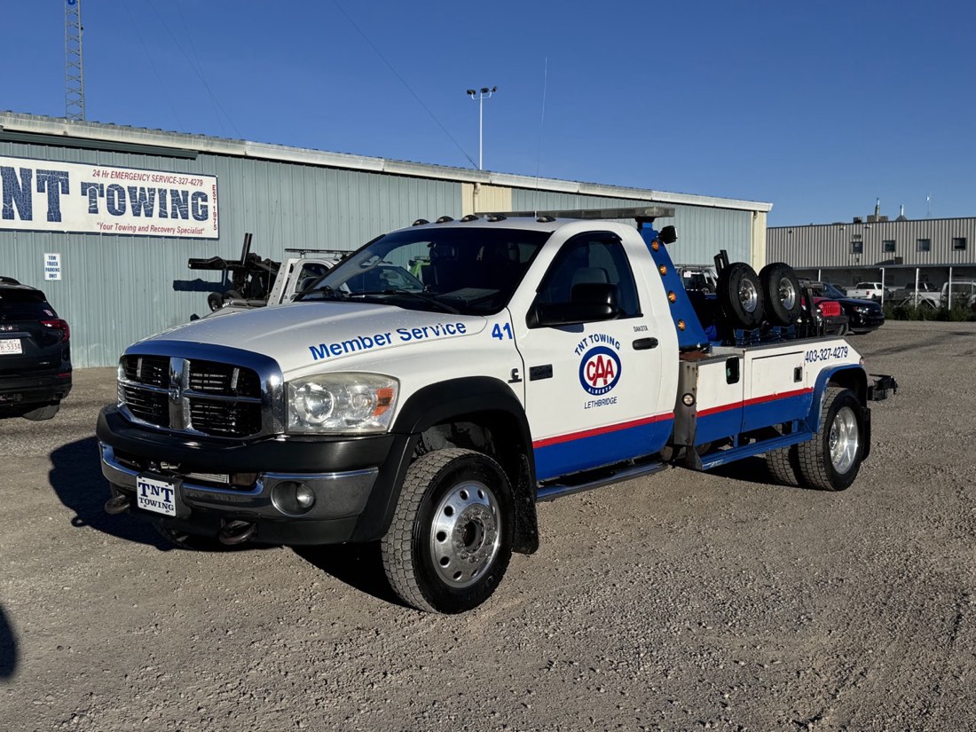 TNT light-duty member service truck, Unit 41